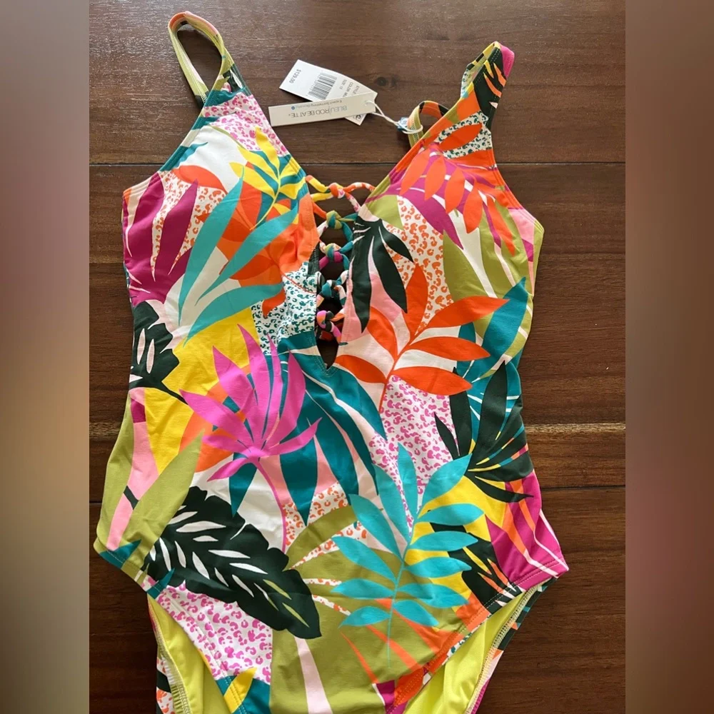 🎉LAST PIECE 🎉 BLEU ROD BEATTIE Wild At‎ Heart Lace Down Mio One-Piece Swimsuit